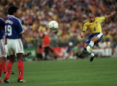 roberto carlos punizione brasile francia 3 giugno 1997