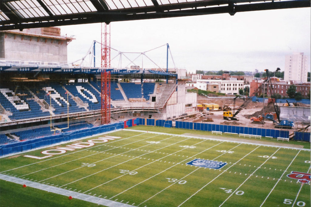 stamford bridge storia chelsea rifacimento tribuna ovest anni 90