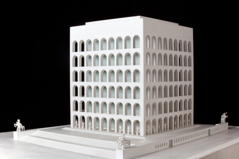 roma palazzo della civiltà italiana colosseo quadrato modello museo