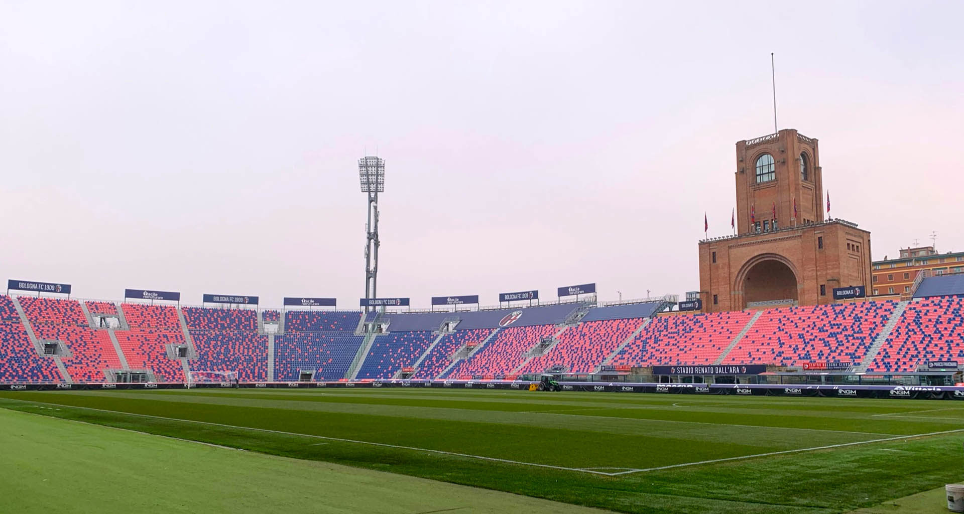 bologna stadio dall'ara vista tribuna torre serie a requisiti stadi